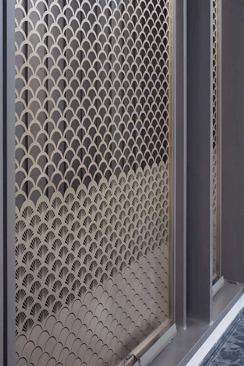 ورقة القطع بالليزر