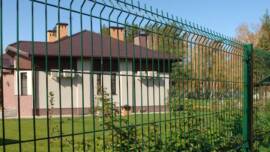 سياج ملحوم متعرج