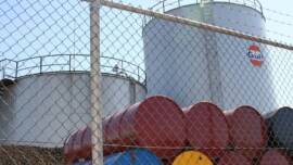 سياج حقول النفط سلسلة ربط المبارزة